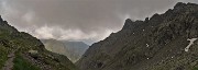 36 Dal sent. 108A a dx il Pizzo di Giacomo (2184 m)  e il Torrionne di S. Giacomo (2254 m)
